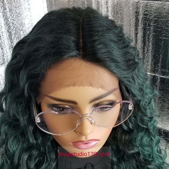 Sexy green waterwave dark roots  lace front wig - Picture 4 of 5